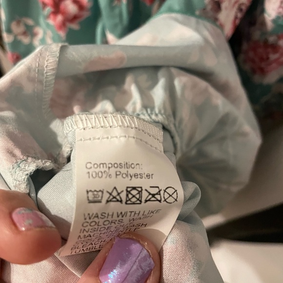 Front keyhole bow tie dress - Picture 5 of 7